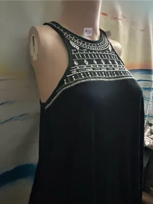 Hollister Women’s Black Embroidered High-Neck Racerback Tank Top SM NWT thumbnail 5