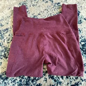 Beyond Yoga Leggings (flawed) thumbnail 2