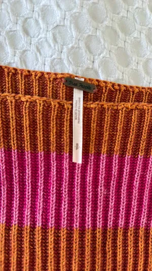 Free People Cropped Sweater Small thumbnail 2