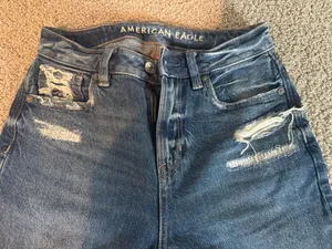 American Eagle Mom Jean thumbnail 3