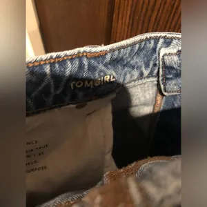 American eagle Tom girl distressed jeans - 18 thumbnail 3