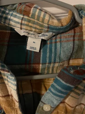 Old Navy Flannel Print Top thumbnail 2