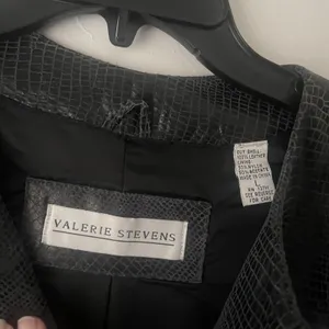 Valerie Stevens Y2k Large 100% Leather Snake Skin Embossed Grunge Bomber‎ Jacket thumbnail 4