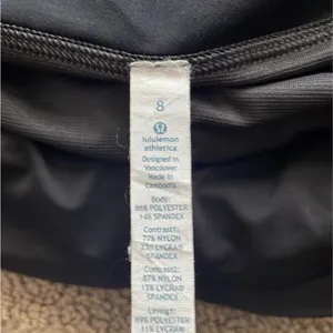 Lululemon Speed Shorts size 8 thumbnail 7
