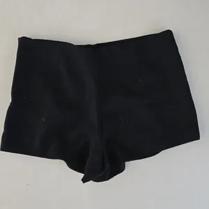 Zara Black Women's Mini Skorts Size L thumbnail 4