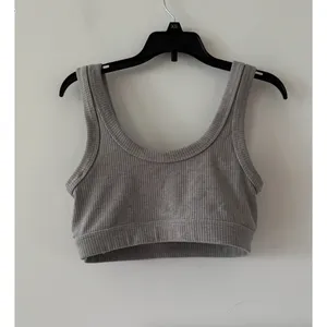 Alo Yoga Wellness Ribbed Heather Grey Athletic Sports Bra Size S thumbnail 3