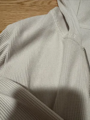 Gilly Hicks Hollister zip up cropped thumbnail 2