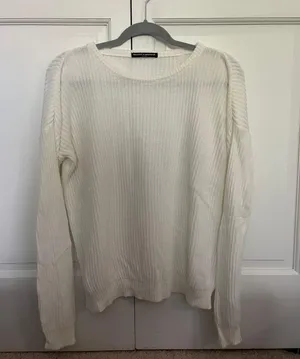 Brandy Melville Sweater thumbnail 1