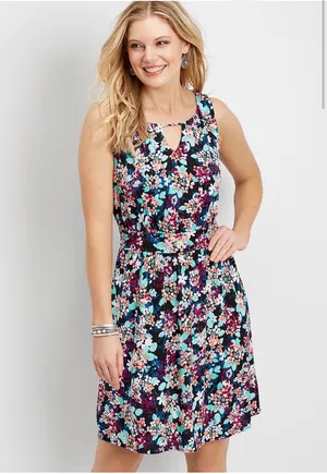 2X Plus size mid-length dress thumbnail 3