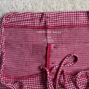 American Eagle Outfitters Checkered Crop Top thumbnail 2