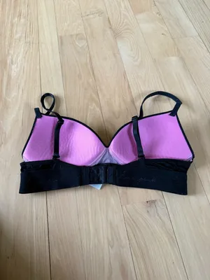 Victoria's Secret Black Bra thumbnail 4