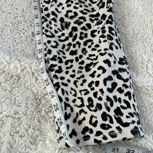 NWT Express Womens Sz 12 Cheetah Mid Rise Ankle Pants Teacher Cotton Fun Casual thumbnail 5