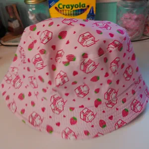 Pink Strawberry Milk Carton Heart Bucket Hat Kawaii Harajuku Pastel KT479 NWOT thumbnail 2