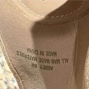 Cushionare Memory Foam heels Abbey Light Peach Beige Size 8 W thumbnail 7