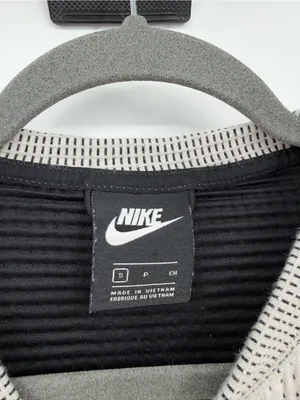 Nike Sportswear City Ready Tech Pack Cropped Sweatshirt Womens S CJ9475-072 thumbnail 9