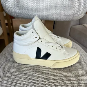 Veja Minotaur High Top Sneakers in Black and White thumbnail 3