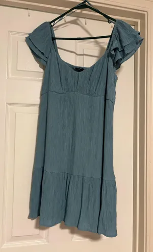 Blue dress Size L thumbnail 1