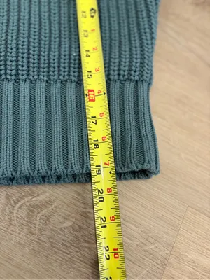 Athleta Alder Sweater Size Medium thumbnail 8