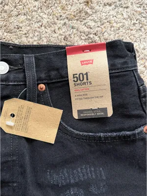 Levi’s 501 Denim Shorts thumbnail 2