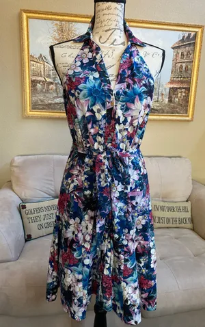 Beautiful Dress thumbnail 1