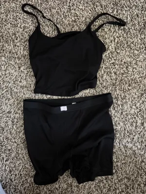 Old navy black boxer and tank set  thumbnail 2
