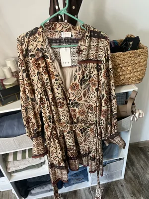 Dress thumbnail 4
