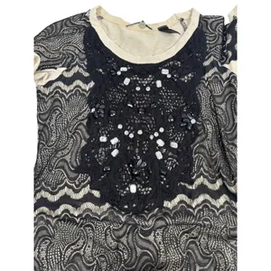 BKE Boutique Womens Small Black Lace Beaded Crochet‎ Bib Short Sleeve Top Cream thumbnail 3