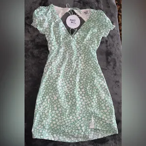 Princess Polly Kasey Mini Dress in Green Size 2 New with tag thumbnail 6