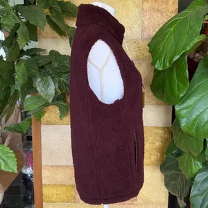 NEW Sage Women’s Maroon/Burgundy Fleece Outdoor Zip-Up Stand Collar Vest, Size S thumbnail 4