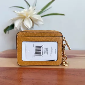 NWT Coach Leather‎ Zip Card Case thumbnail 4