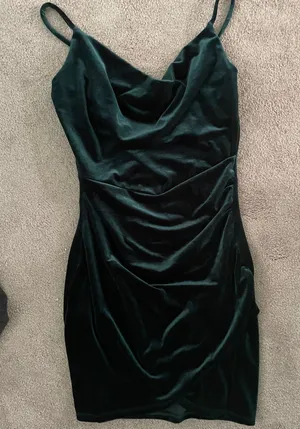 Windsor Homecoming Dress thumbnail 1