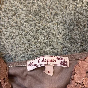 6 Degrees Y2K Sparkly Lace Cami Top thumbnail 2