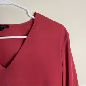 Ann Taylor deep coral vneck blouse long sleeves business casual women’s‎ top thumbnail 2