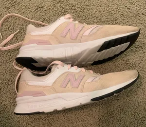 Shoes thumbnail 1