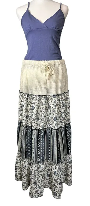 POL Mermaidcore Boho Tiered Maxi Skirt in Cream and Blue Prints Size Large thumbnail 1