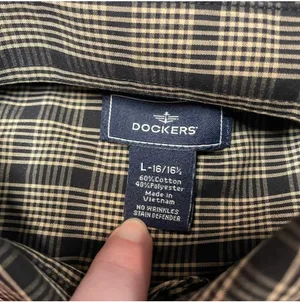Dockers Men’s Button Up Shirt Size L 16/16 1/2 thumbnail 2