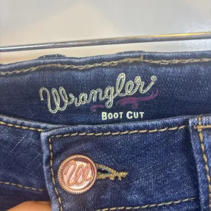 Wrangler® Women Mae Mid Rise Dark Blue Bootcut Jeans Size 5x32 Western Rodeo thumbnail 2