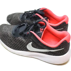 Nike | Pink/Grey Tanjun Print Athletic Running Sneakers thumbnail 1