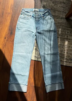 Abercrombie & Fitch The Baggy Low Rise thumbnail 1