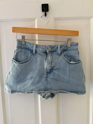 Vestique Denim Mini Skort Light Wash Blue Size XS thumbnail 2