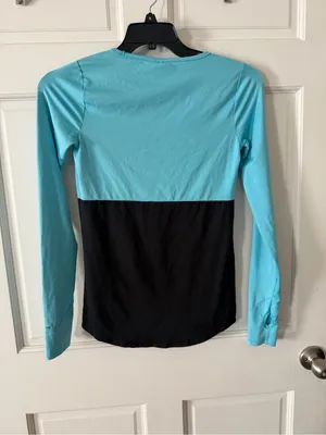 PINK Victoria's Secret Turquoise Blue Ultimate T‑Shirt Size Small thumbnail 5