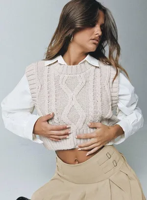 Sweater Vest thumbnail 4