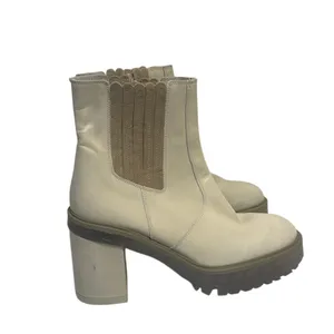 Free People Women's New Frontier Chelsea Boots Off White Size 9.5 festival thumbnail 6
