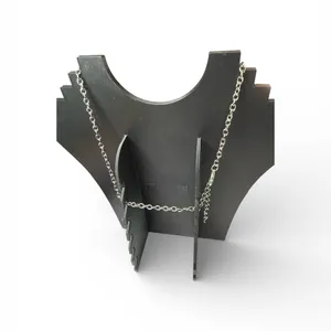 Elegant Silver Necklace with Green Pendant thumbnail 2
