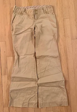 Abercrombie thumbnail 1
