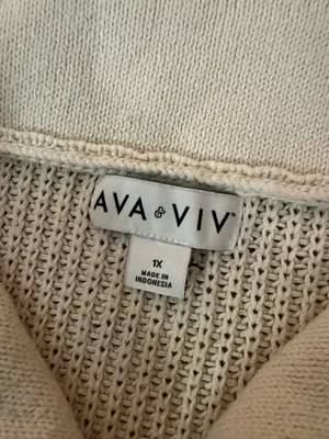 Ava & Viv Cream Half-Zip Cowl Turtleneck Sweater thumbnail 4