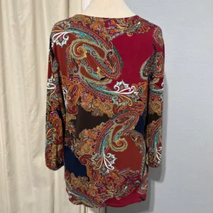Chicos Paisley V-Neck Blouse Size 2 Large Rust Navy‎ 3/4 Sleeve Button Trim Top thumbnail 7