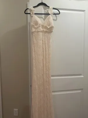 White maxi dress Size XS thumbnail 3