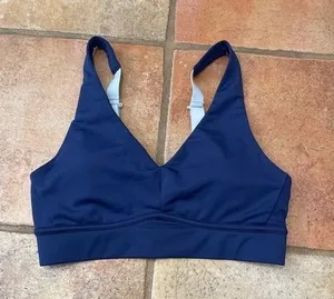 Fabletics athletic bra thumbnail 1