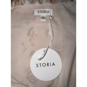 Storia Floral Ruffle‎ Maxi Dress Cream Pink Dobby Puff Sleeve Large NWT thumbnail 8